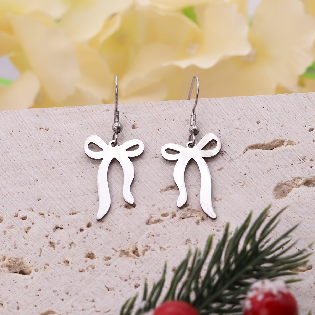 Women's Exquisite Ribbon Charms Bow Drop Earrings, Fashionable Design